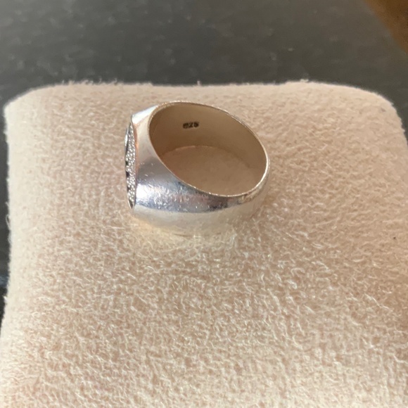 Lois Hill Ring - Picture 3 of 3